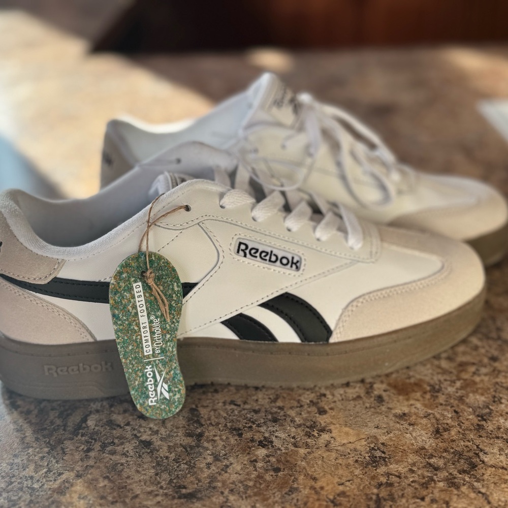 Reebok White and Black Sneakers